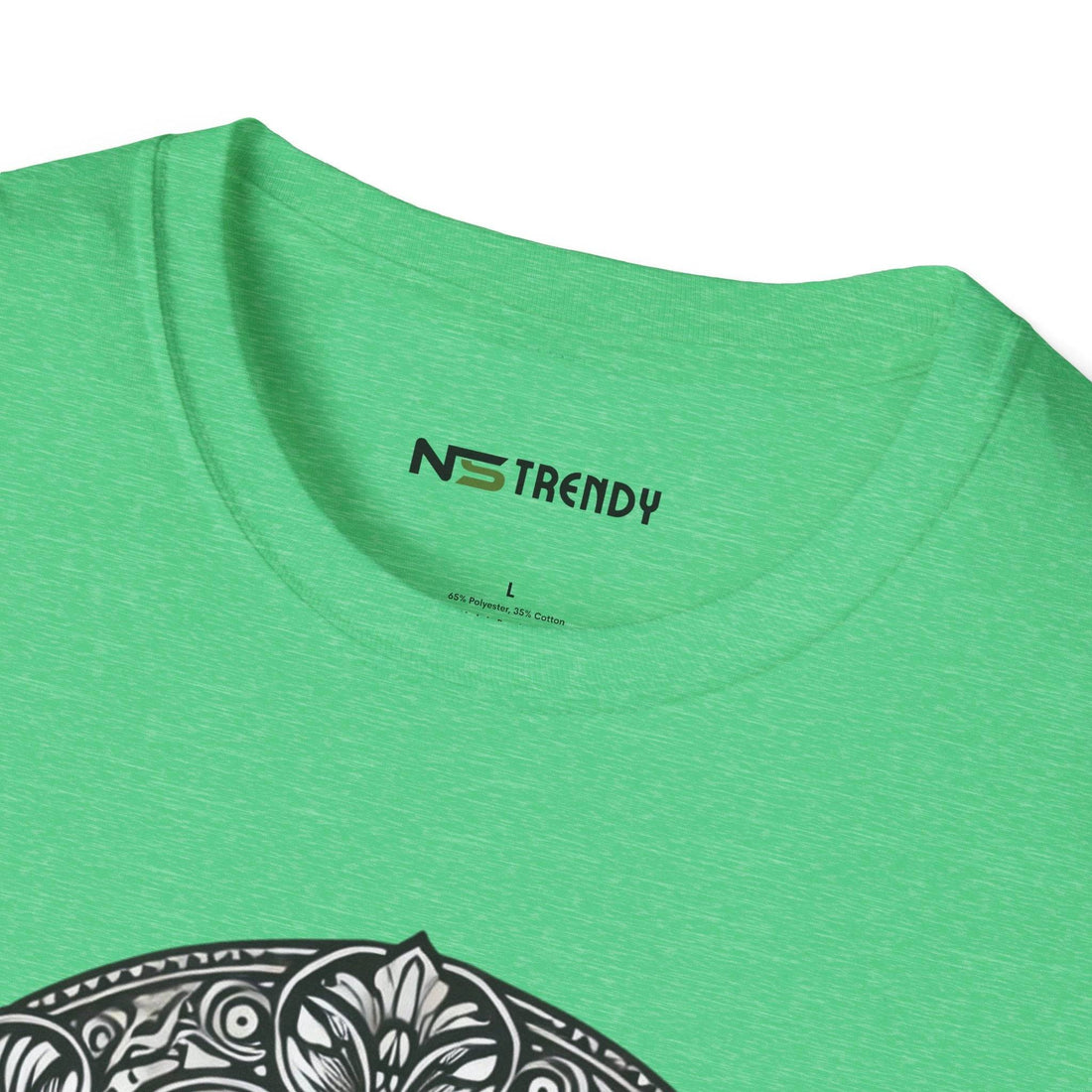 Never Give Up Tee | Motivational & Positive Vibes
